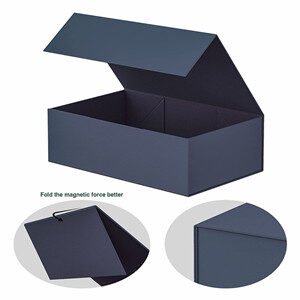 folding shoe box with magnetic closure